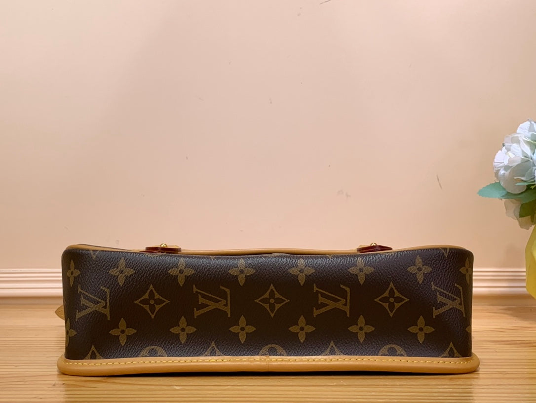 LV ジベシエール 28cm ブラウン モノグラム キャンバス 205872