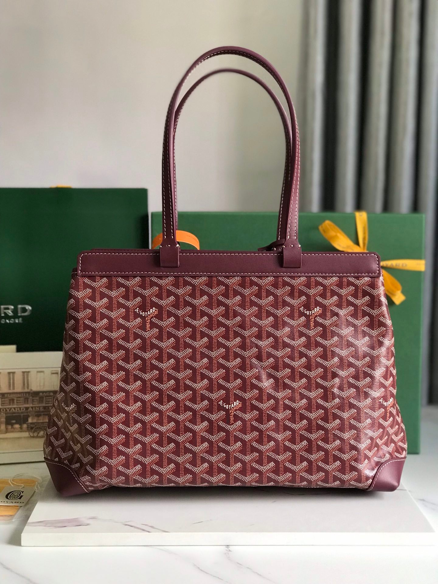 ベルシャス ビオード PM バッグ 36 ワインレッド ゴヤルディン キャンバス＆カーフスキントリム
