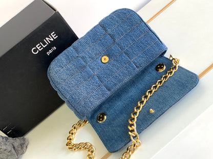 SAC À BANDOULIÈRE EN CUIR DENIM AVEC 24 CHAÎNES