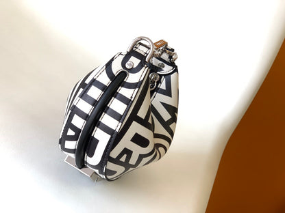 FENDIGRAPHY MINI 16 EN CUIR DE VEAU LISSE BLANC MIX NOIR, ACCESSOIRES ARGENTÉS