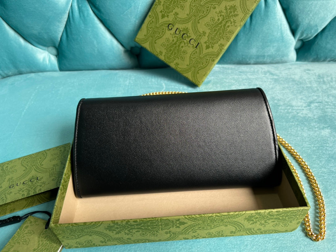 SAC BANDOULIÈRE BLONDIE 21 EN CUIR DE VEAU NOIR ET QUINCAILLERIE DORÉ