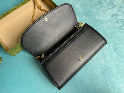 SAC BANDOULIÈRE BLONDIE 21 EN CUIR DE VEAU NOIR ET QUINCAILLERIE DORÉ