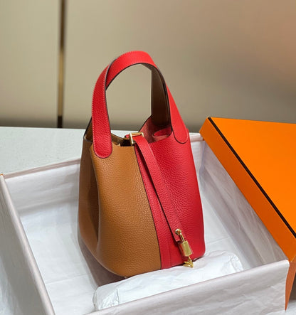 Picotin Lock 18 rouge marron Togo SHW