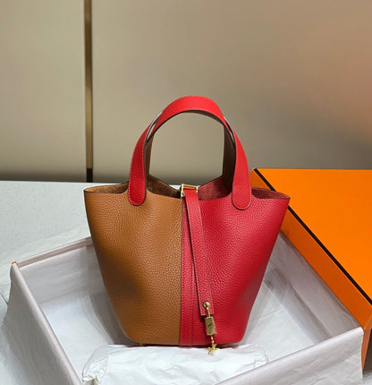 Picotin Lock 18 rouge marron Togo SHW