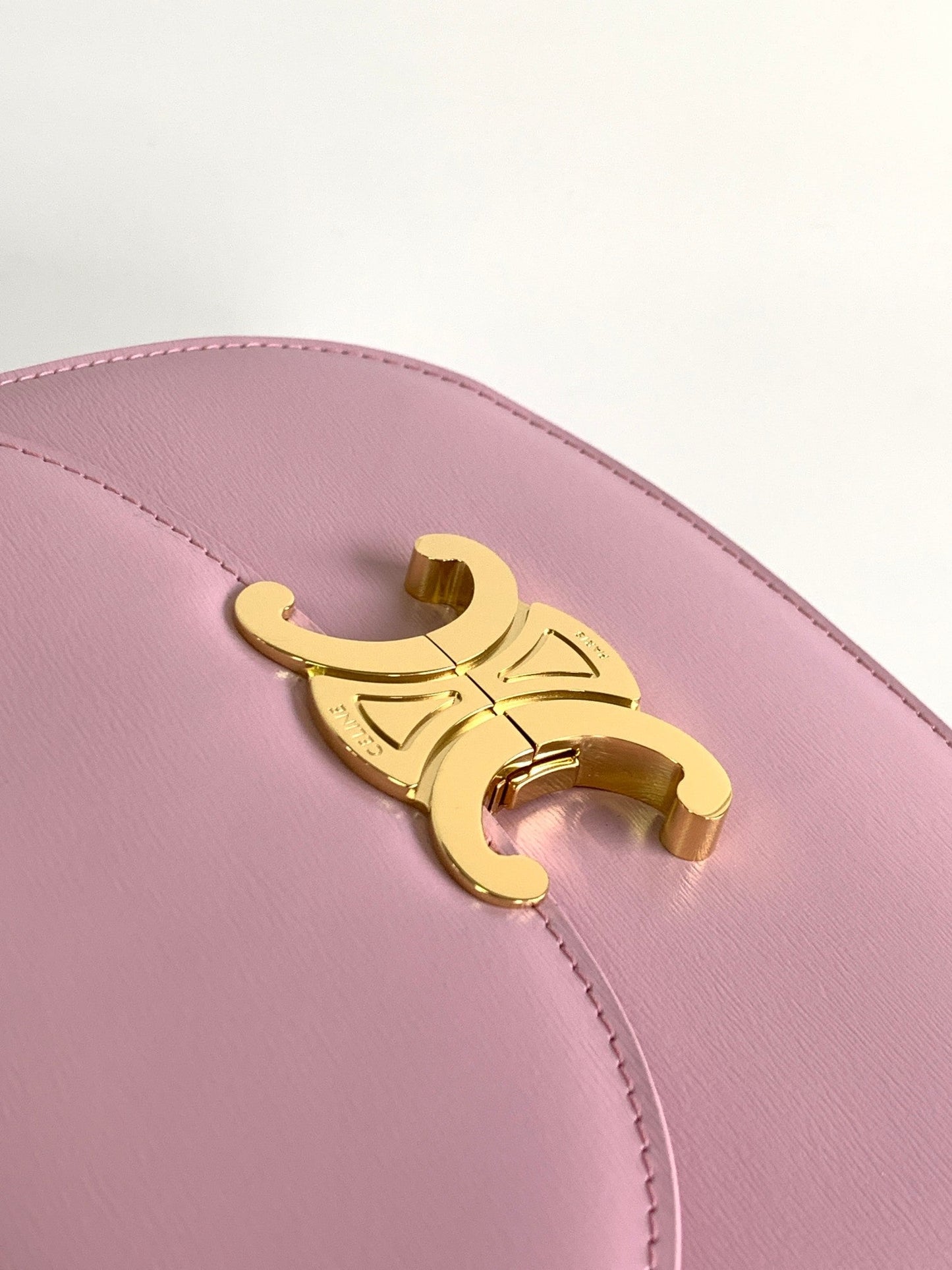 besace teen triomphe 18.5 cuir de veau rose