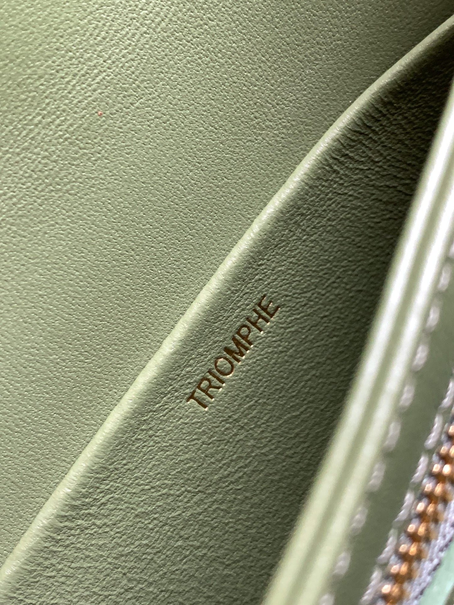 besace teen triomphe 18.5 cuir de veau vert kaki