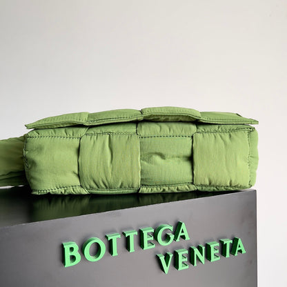 SACHET CASSETTE 32 BV EN POLYAMIDE VERT FOUGÈRE