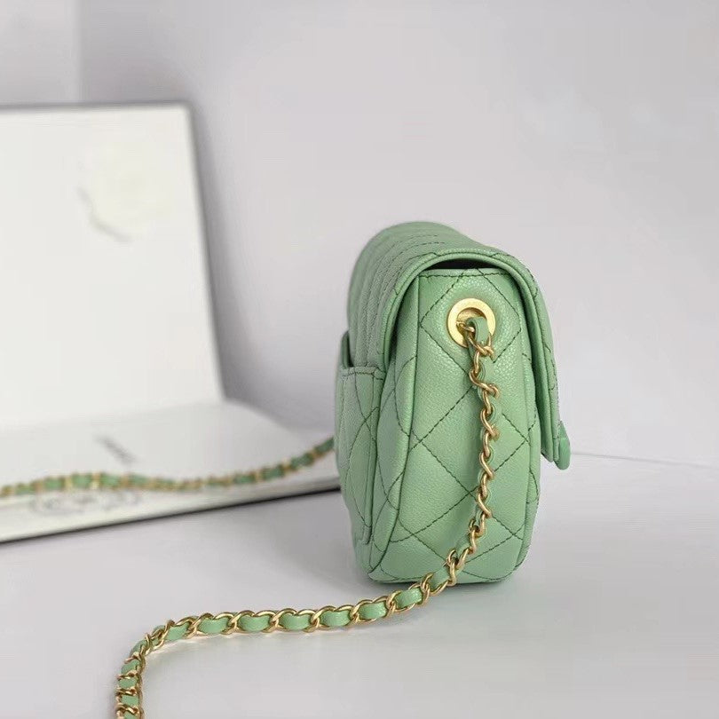 CC Mini Messenger 19 cm Vert Clair Caviar 