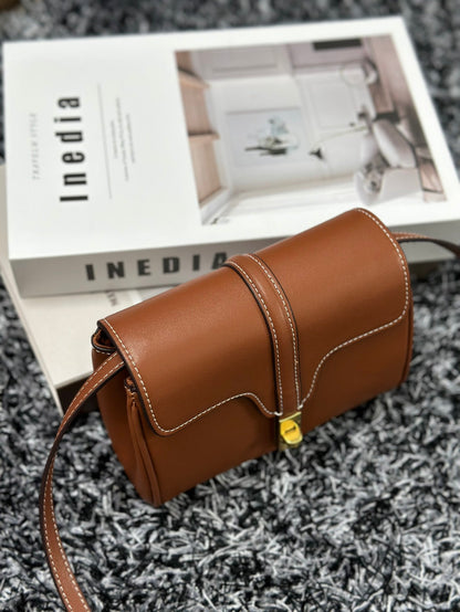 CLASSIC MINI 18 CUIR DE VEAU MARRON CANNELLE