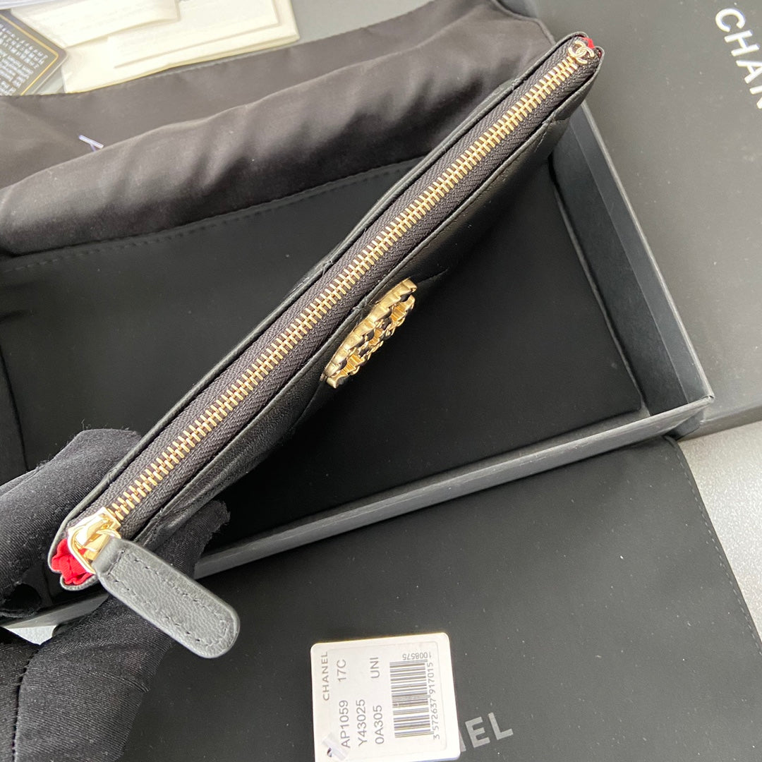 CC 19 ポーチ 20cm ブラック カーフスキン