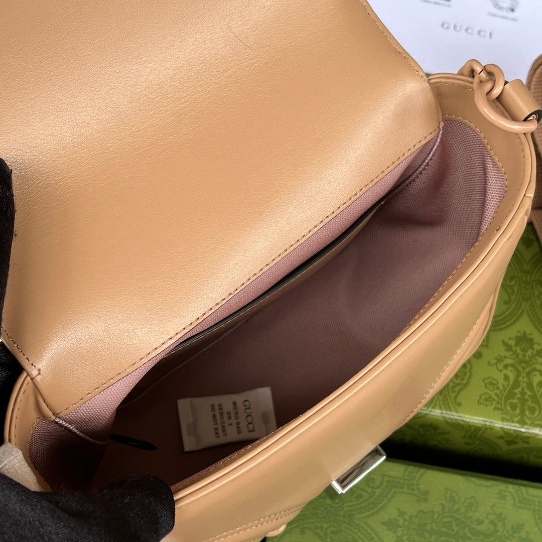 SAC À BANDOULIÈRE MATELASSÉ MARMONT 18 EN CUIR DE VEAU MARRON CIDRE