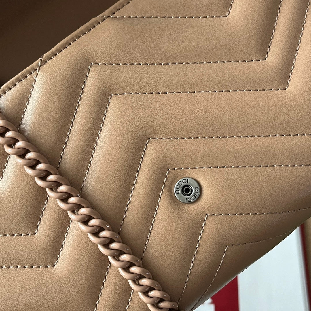 SAC À MAIN MATELASSÉ MARMONT 20 EN CUIR DE VEAU BEIGE