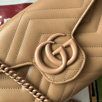 SAC À MAIN MATELASSÉ MARMONT 20 EN CUIR DE VEAU BEIGE