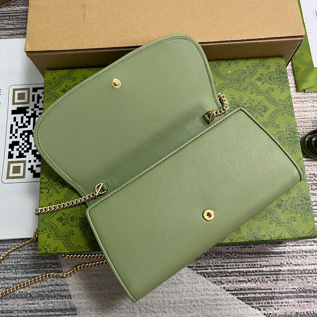 ブロンディ ショルダーバッグ 21 グリーン カーフスキン ゴールド金具