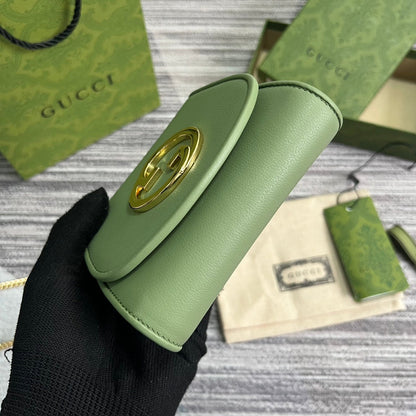 ブロンディ インターロック ミニショルダーバッグ 12インチ グリーン カーフスキン ゴールドチェーン
