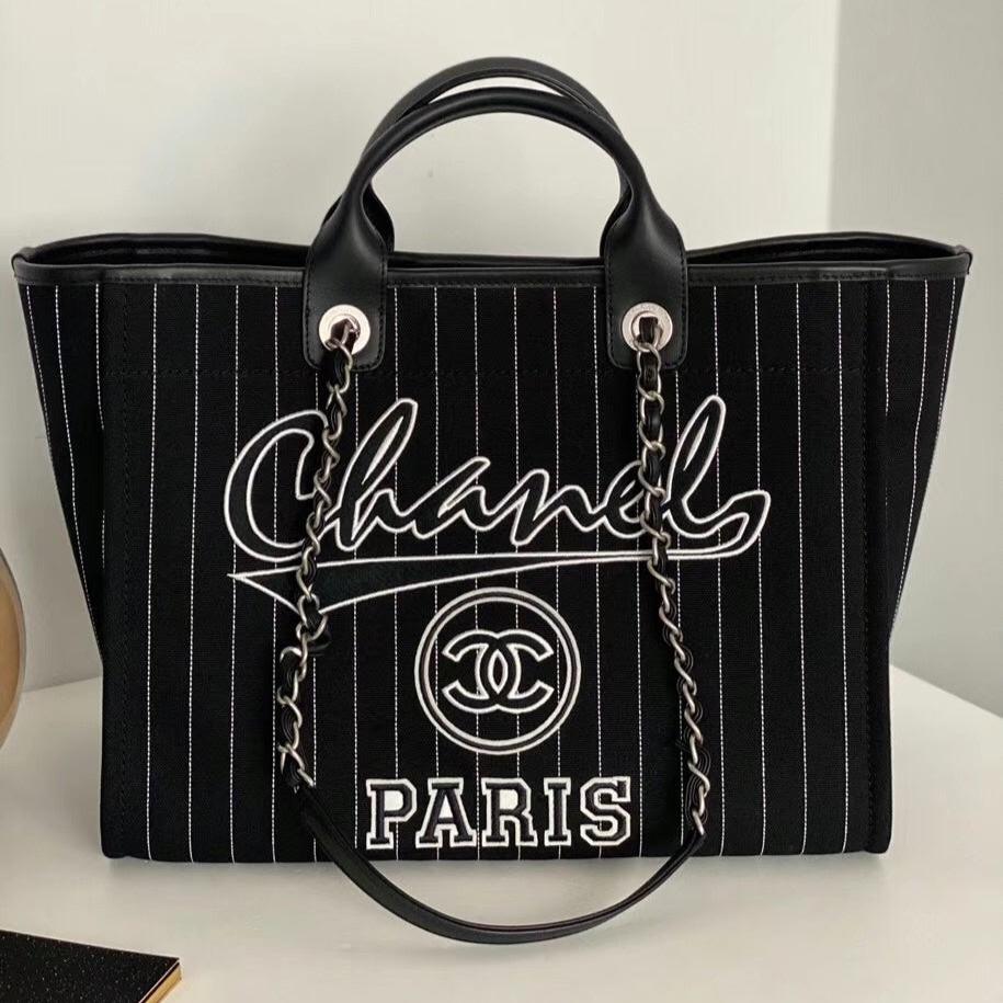Grand sac fourre-tout CC 50 en toile noire avec bandoulière
