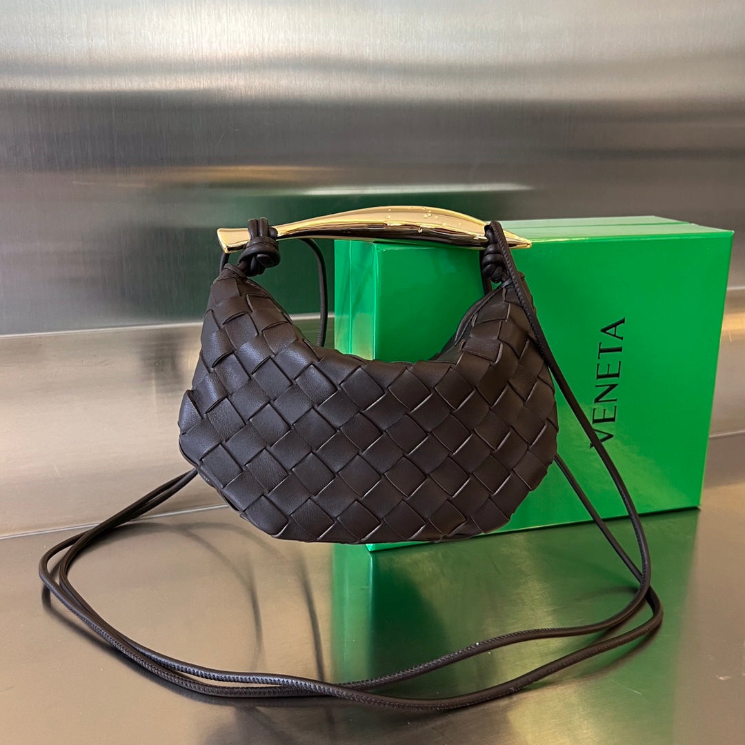 SARDINE 20 AVEC CHAÎNE EN CUIR D'AGNEAU NOIR