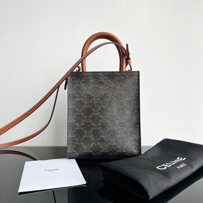 Sac cabas CABAS TRIOMPHE 21 en cuir de veau noir
