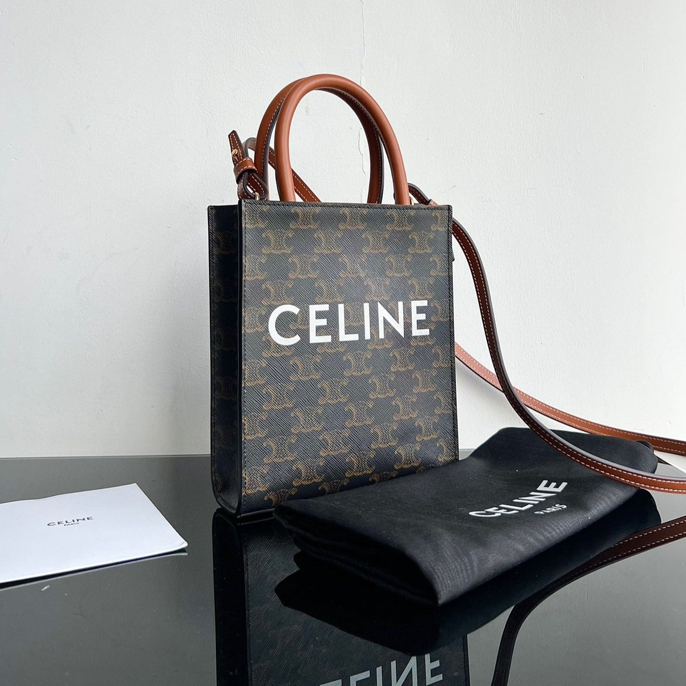 Sac cabas CABAS TRIOMPHE 21 en cuir de veau noir