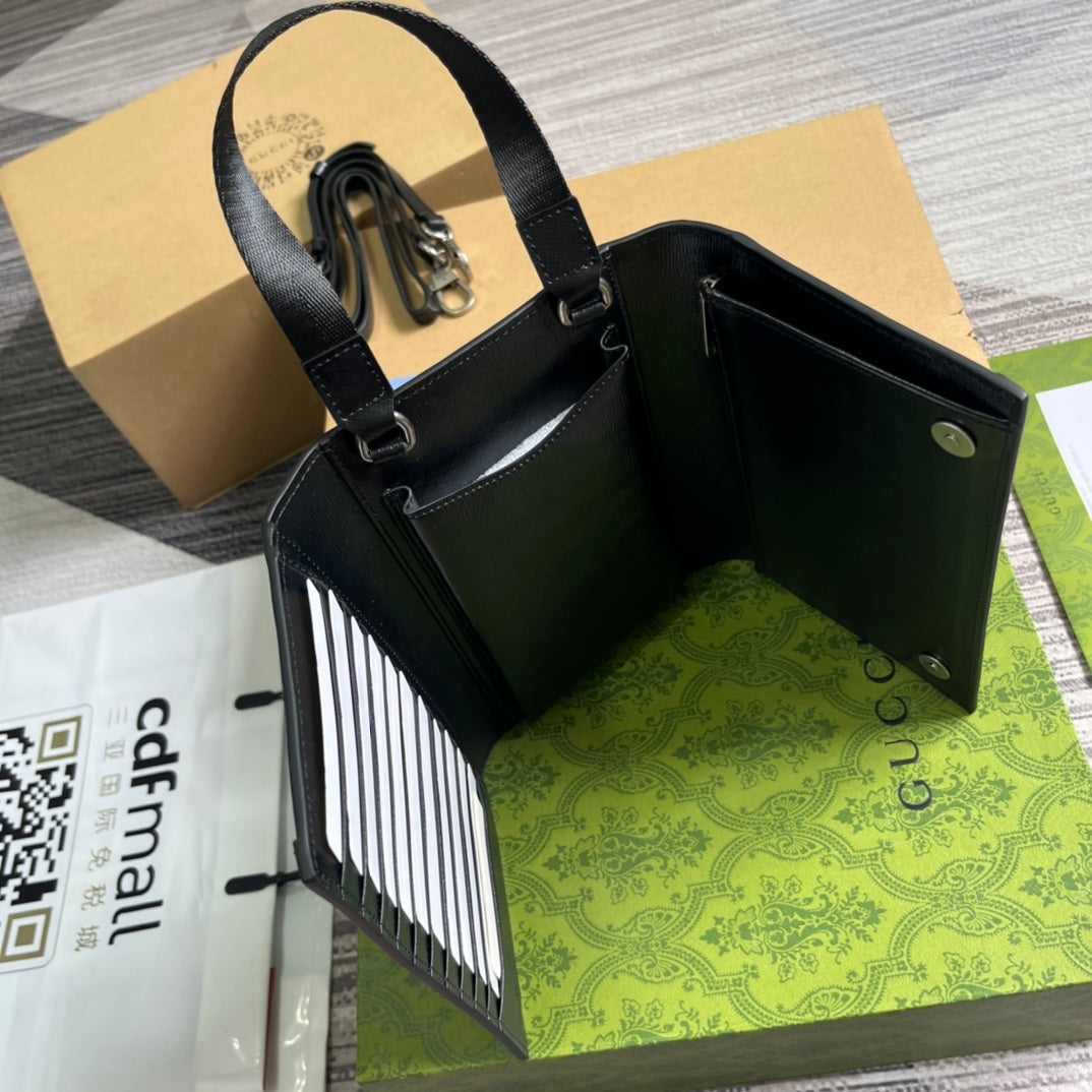 Pochette GG CLASP 20 en toile noire et cuir de veau