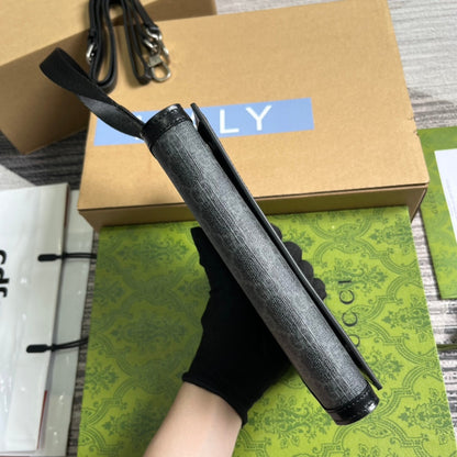 Pochette GG CLASP 20 en toile noire et cuir de veau