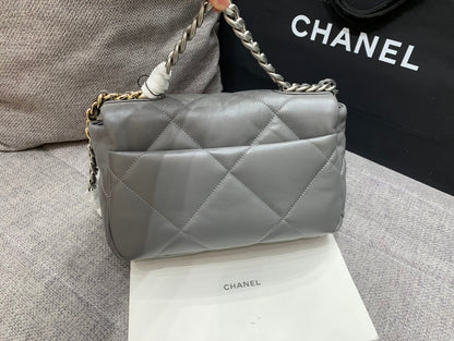 19 フラップバッグ 26 ダークグレー ゴートスキン シルバー金具