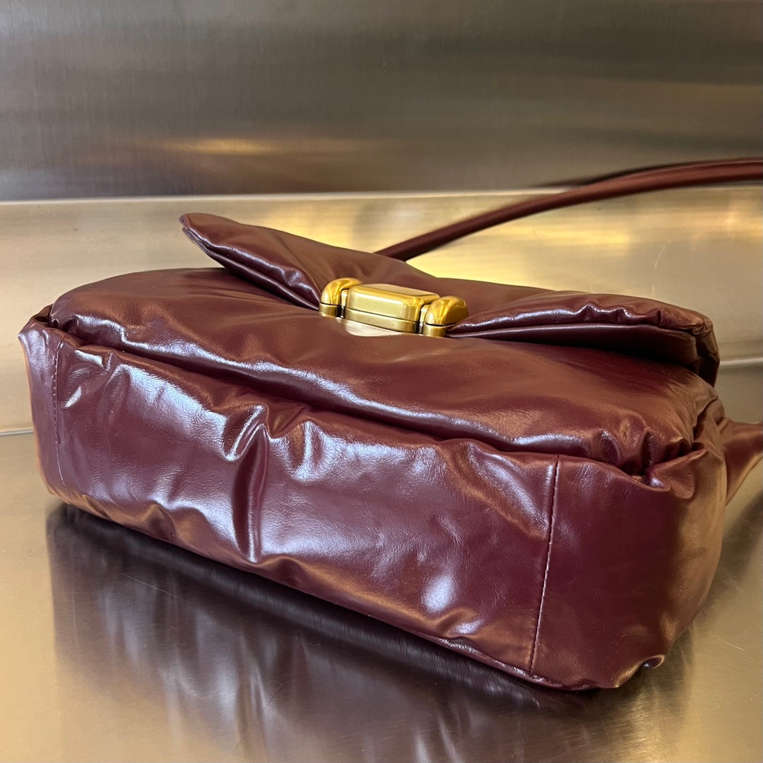 SAC PUFFER PAD 29 EN CUIR DE VACHE PRUNE VIOLET