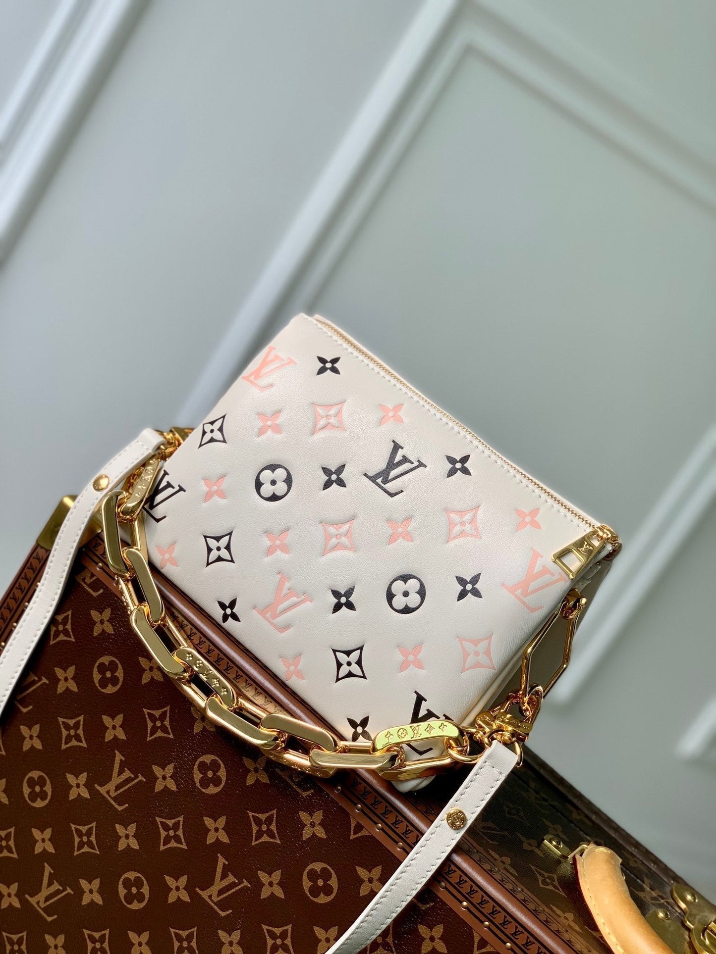 クッサン BB 21 クリームピンク ブラック モノグラム アンプラント カーフスキン ゴールド金具