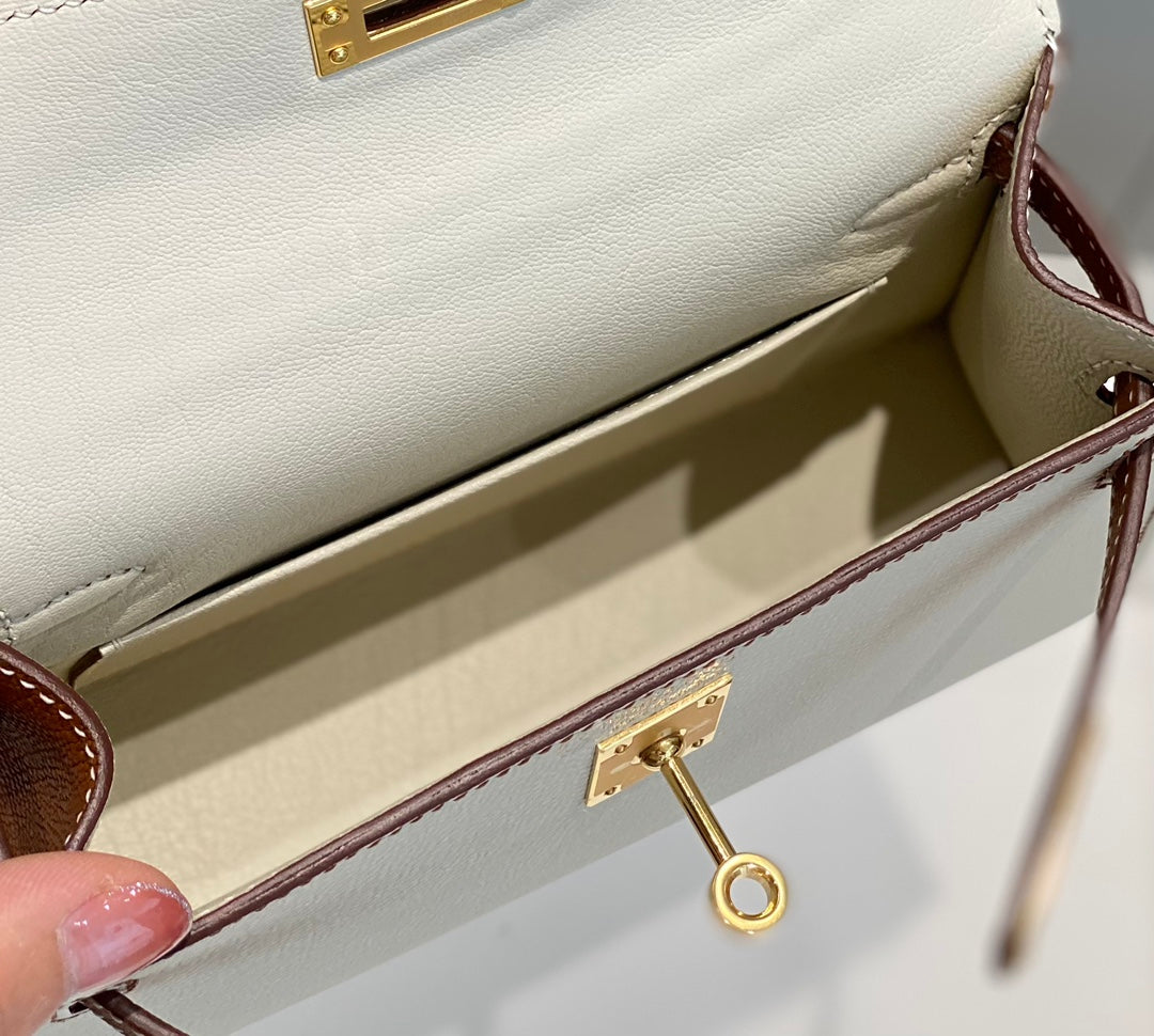 HM ミニケリー 19cm クリームゴールド エプソム シルバー金具