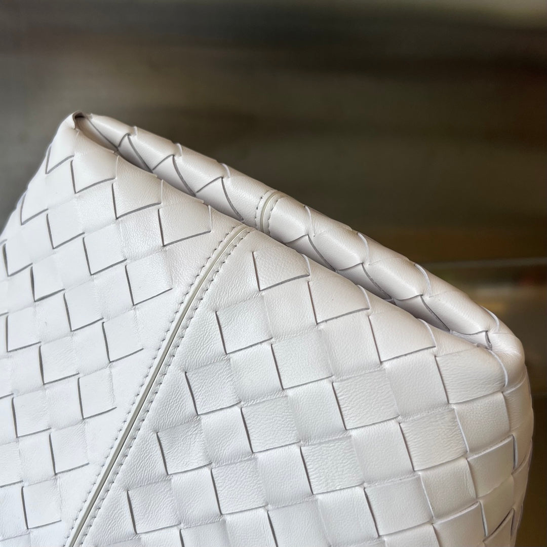 SAC FLIP FLAP 23 EN CUIR D'AGNEAU BLANC