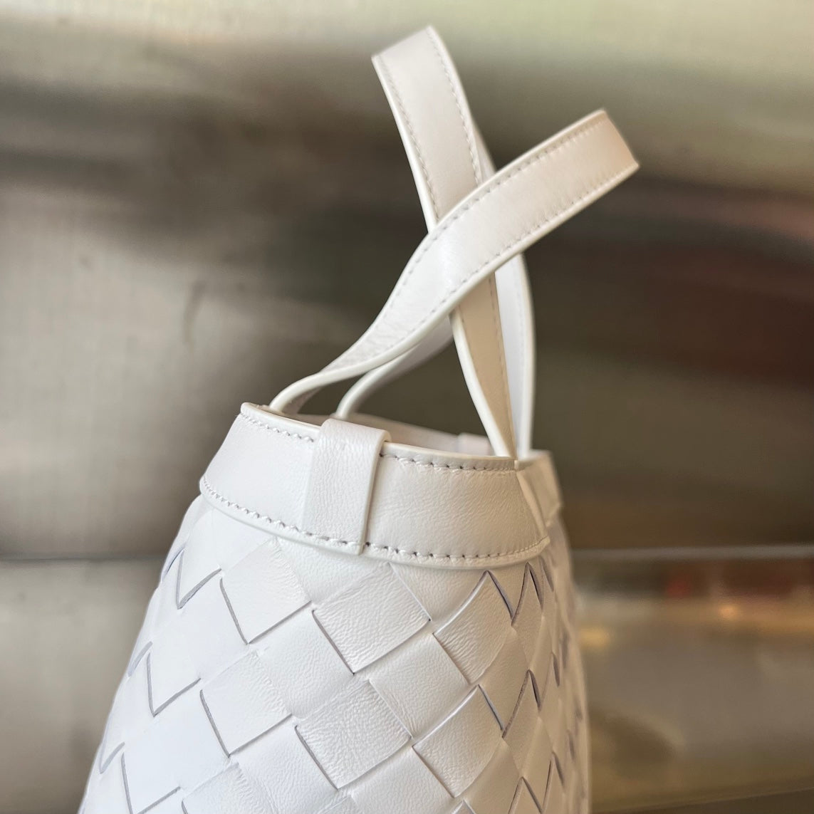 SAC FLIP FLAP 23 EN CUIR D'AGNEAU BLANC