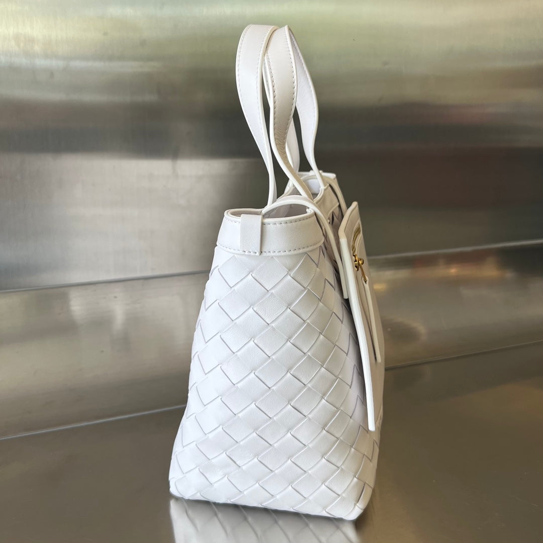 SAC FLIP FLAP 23 EN CUIR D'AGNEAU BLANC