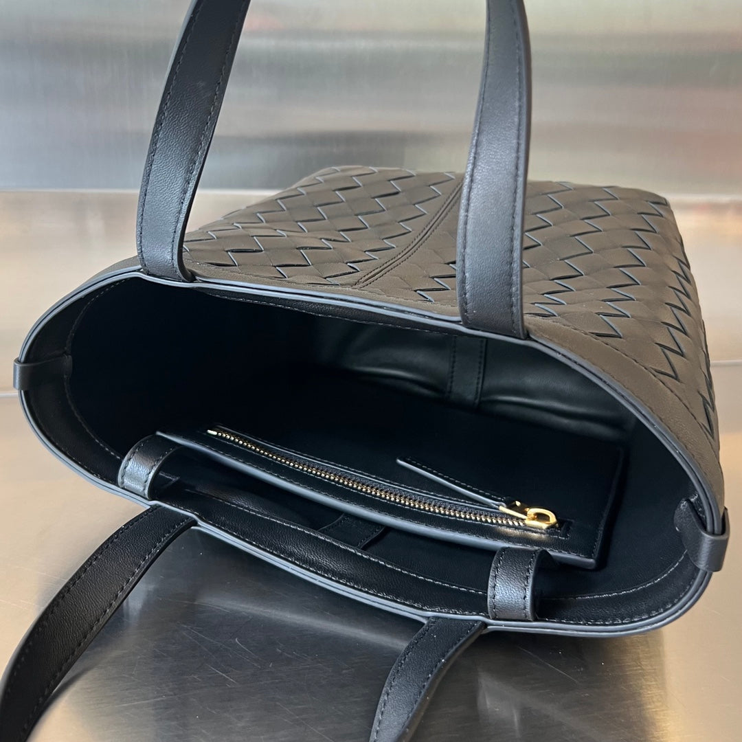SAC FLIP FLAP 23 EN CUIR D'AGNEAU NOIR