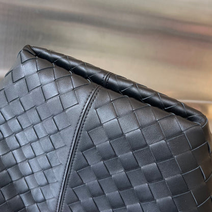 SAC FLIP FLAP 23 EN CUIR D'AGNEAU NOIR
