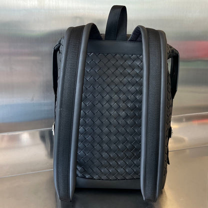 SAC À DOS 42 EN CUIR DE VEAU NOIR