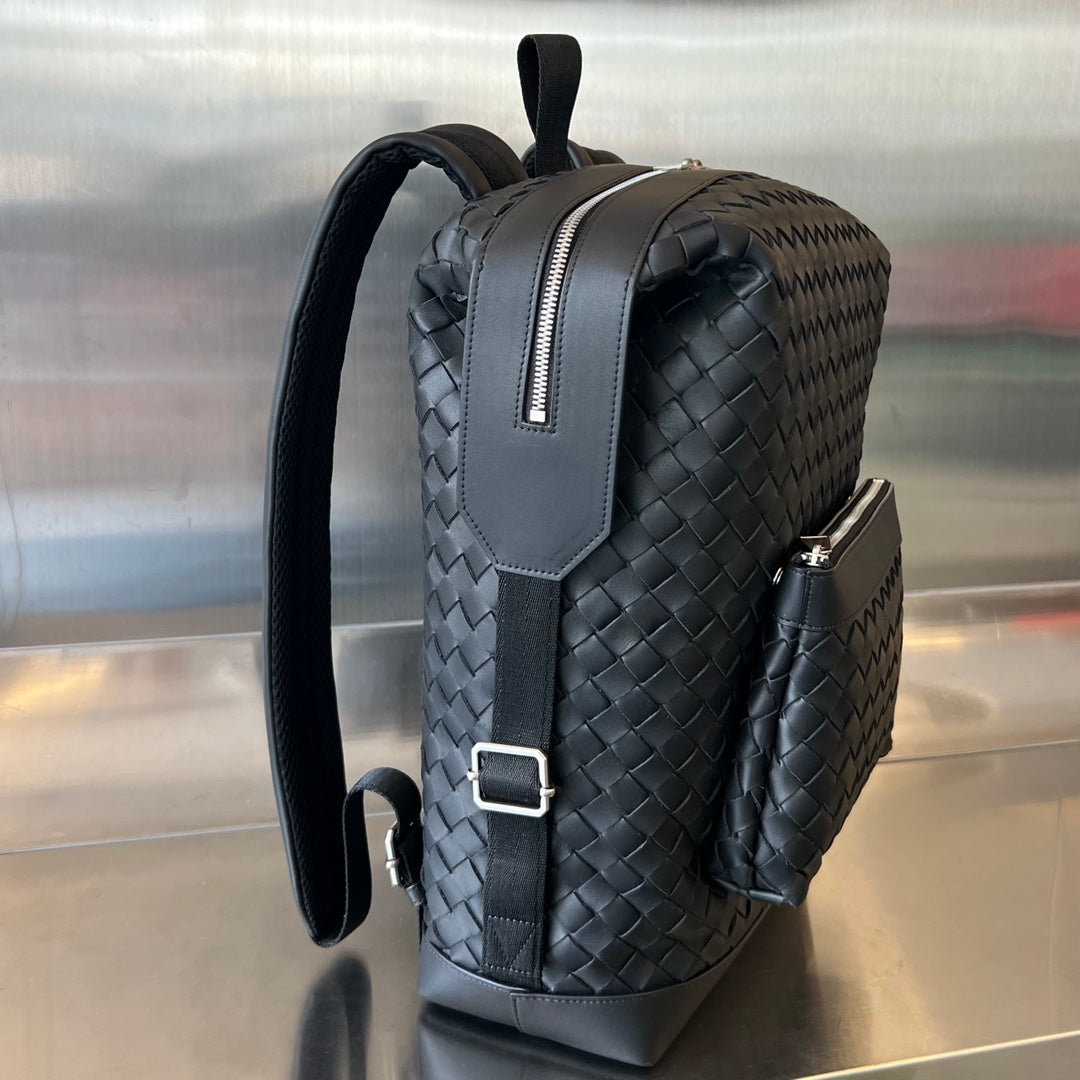 SAC À DOS 42 EN CUIR DE VEAU NOIR