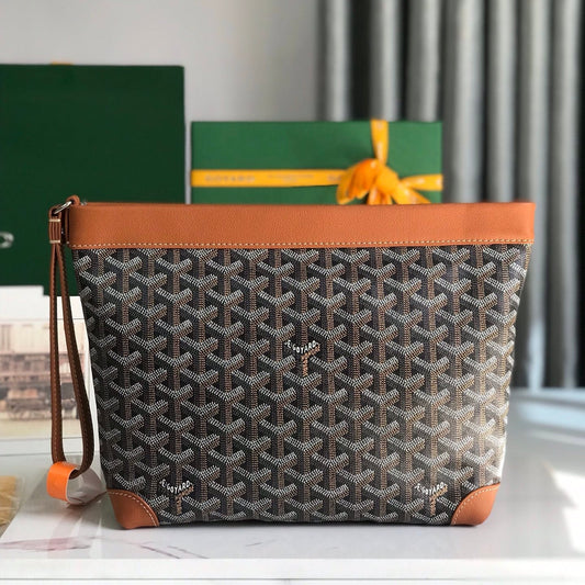 POCHETTE CONTI 24 EN CUIR D'AGNEAU BRUN ET TOILE GOYARDINE NOIRE