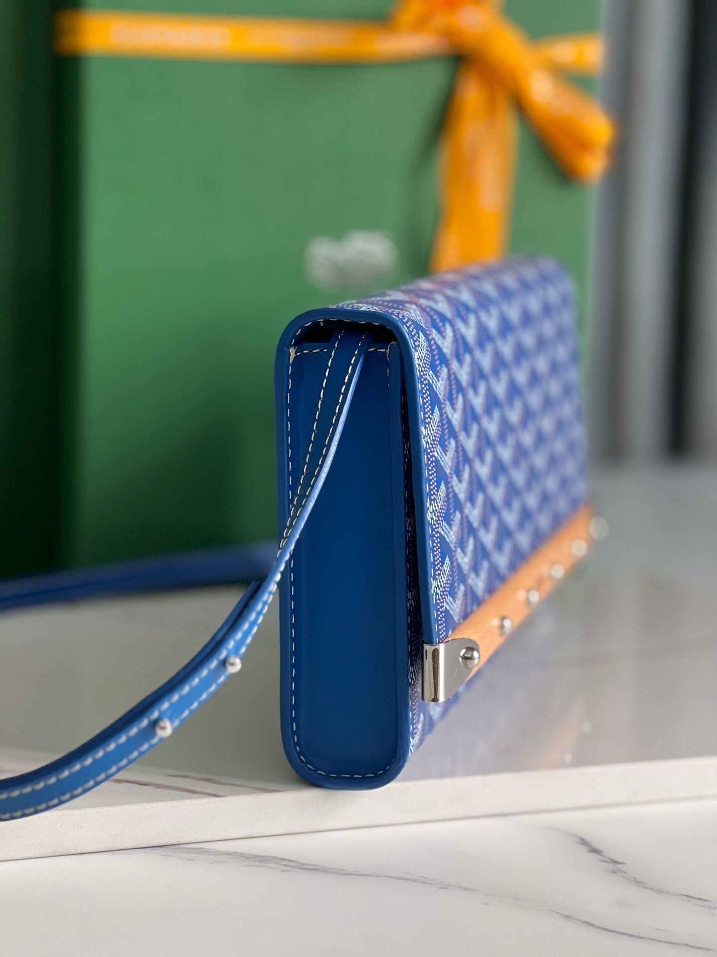 POCHETTE MONTE-CARLO PM 25 EN TOILE GOYARDINE BLEU SAPHIR