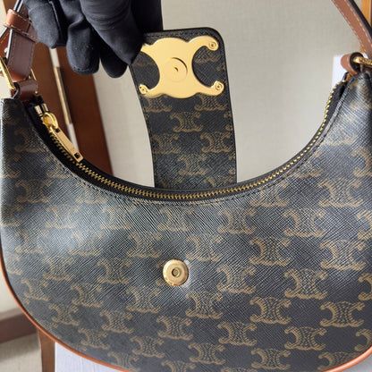 Sac Céline Ava 23 cm Triomphe Canvas Cuir de veau marron