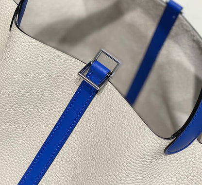 HM PICOTIN LOCK 22 CUIR TOGO BLANC ET COBALT