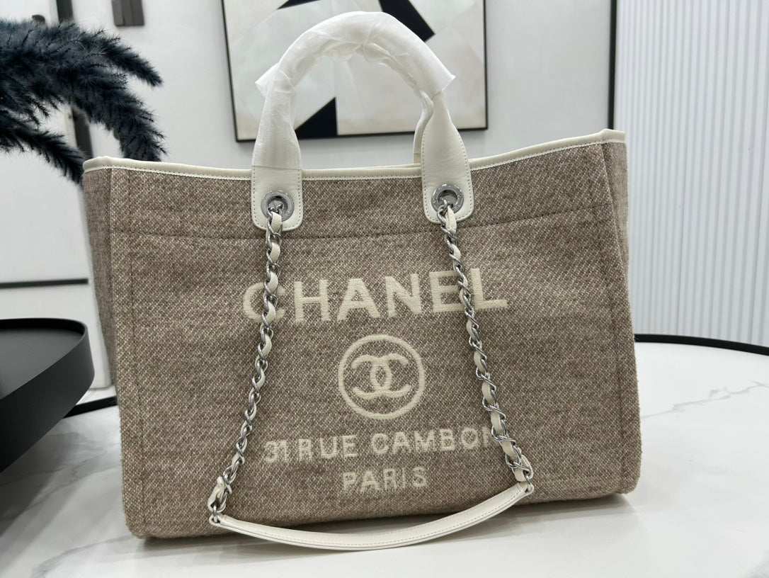 Sac CC Deauville Tweed Cuir Blanc Ferrures Argentées 13