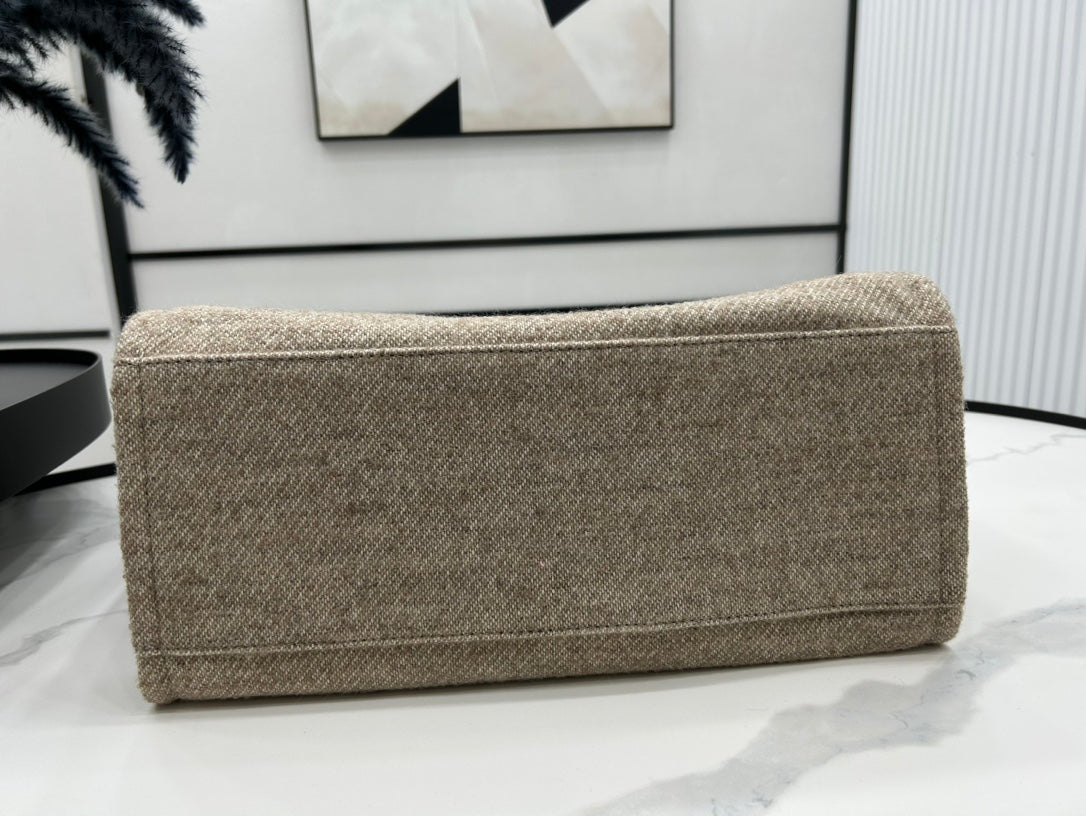 Sac CC Deauville Tweed Cuir Blanc Ferrures Argentées 13