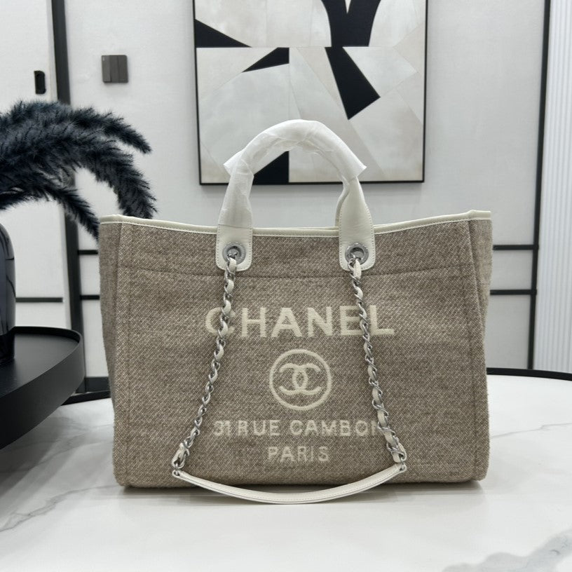 Sac CC Deauville Tweed Cuir Blanc Ferrures Argentées 13