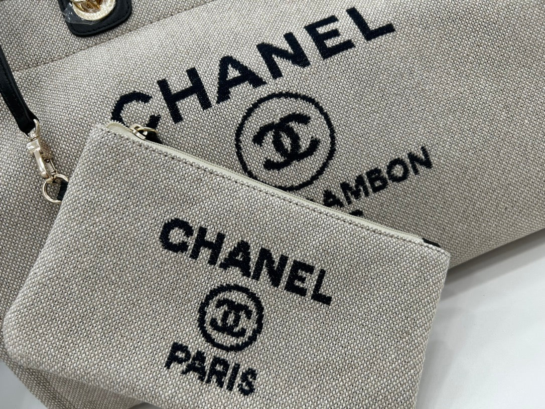 Sac CC Deauville en tweed, cuir noir, accessoires dorés, taille 34