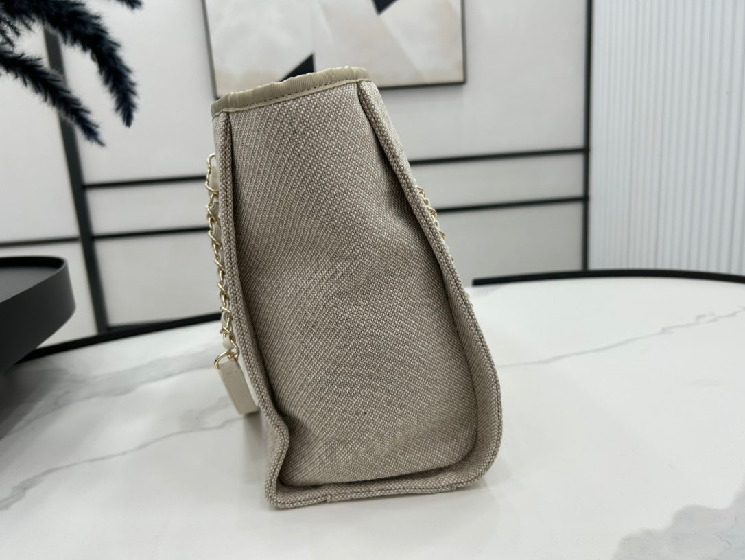 Sac CC Deauville Tweed 33x24x14,5cm Cuir Blanc Ferrures Dorées 30