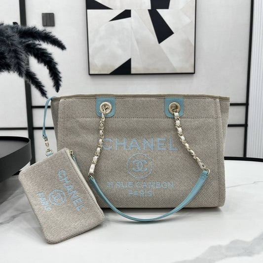 Sac CC Deauville Tweed 33x24x14,5cm Cuir Bleu Ciel Ferrures Dorées 33
