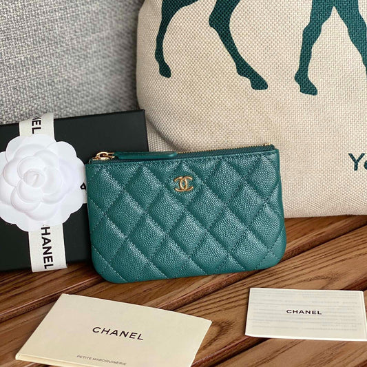 Portefeuille zippé CC 15 bleu vert caviar matériel doré