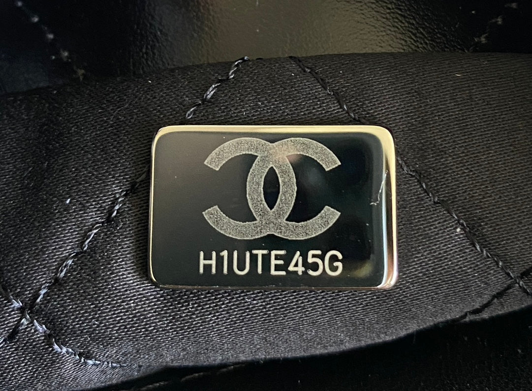 CC HOBO MINI 20CM EN CUIR D'AGNEAU NOIR SHW