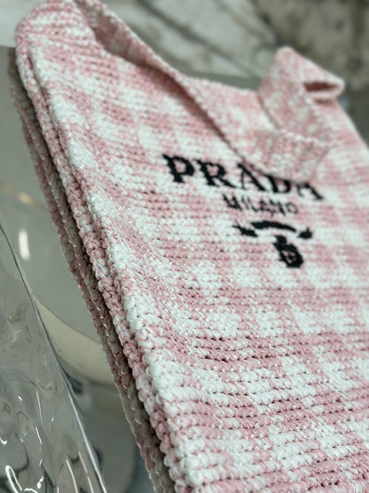 GRAND SAC CABAS 45 EN RAPHIA TISSÉ ROSE, BLANC ET NOIR