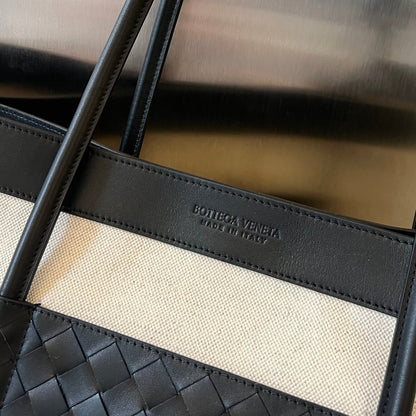 SAC CABAS PORTELLO 53 EN CUIR DE VEAU NOIR ET TOILE BLANCHE
